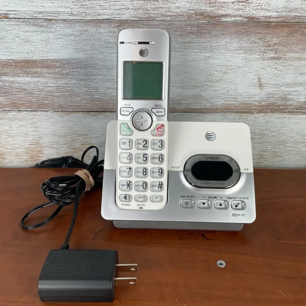 AT&T EL52303 Handset Cordless Home Phone Base DECT Caller ID Answering Machine